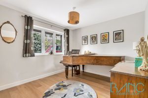 Photo 21- click for photo gallery